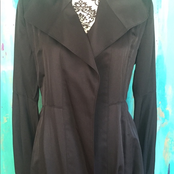 Opera Coat - Picture 3 of 5